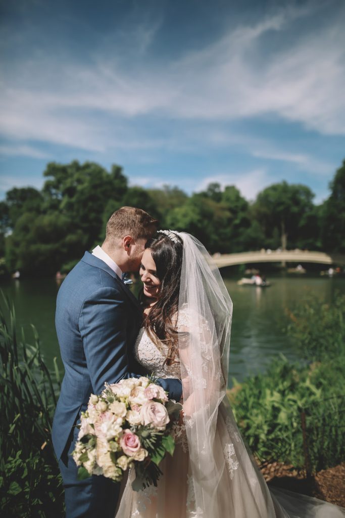 summer wedding central park bow bridge brazilian couple