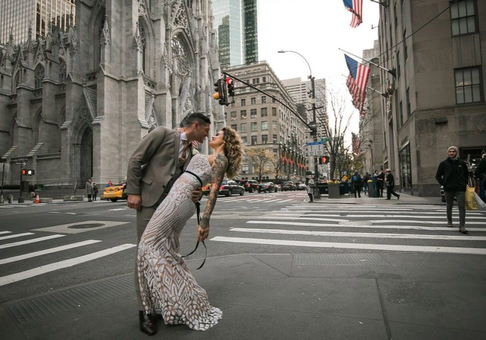 saint-patrick-cathedral-wedding-couple-street-shot